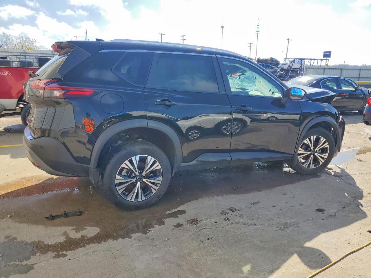 2023 Nissan Rogue Sv - zdjęcie 3