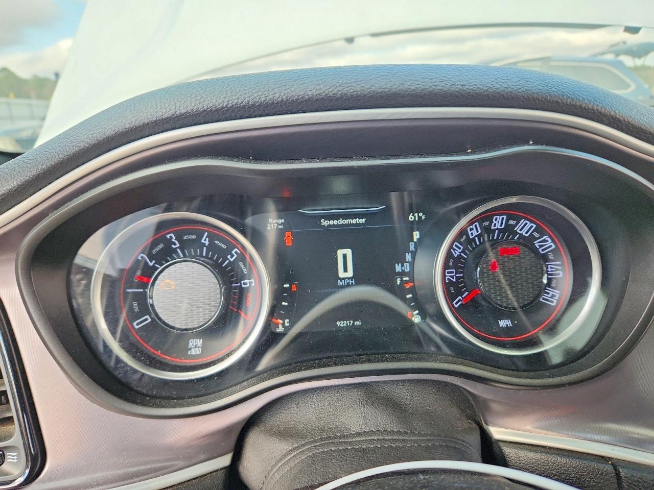 2020 Dodge Challenger Sxt - zdjęcie 9