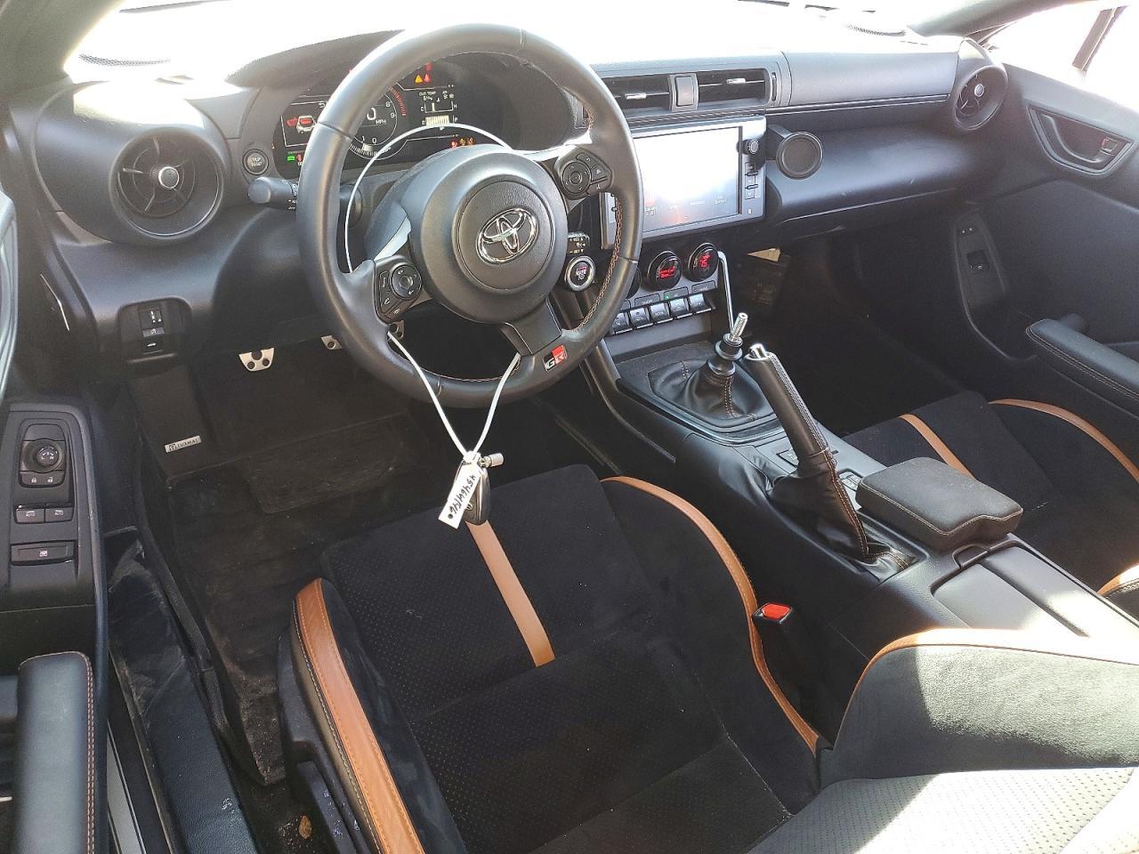 2025 Toyota Gr86 Hakone Edition - zdjęcie 8