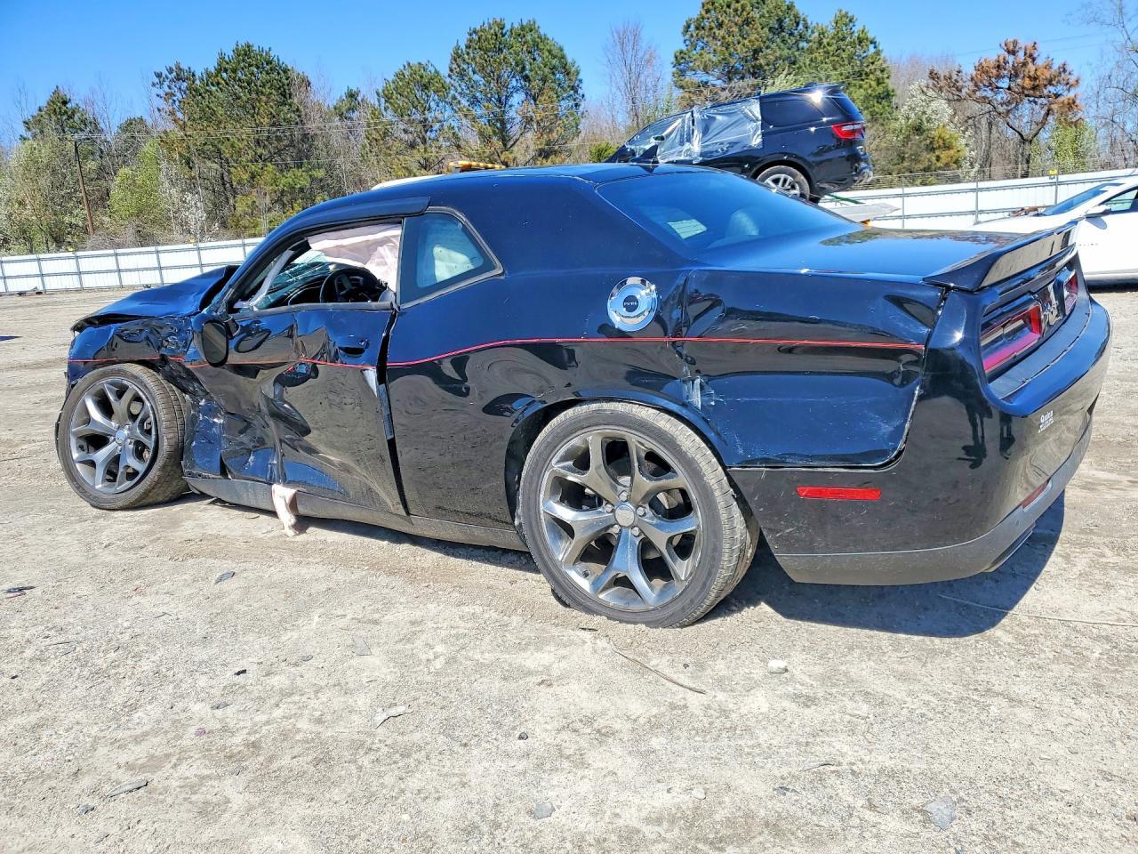 2016 Dodge Challenger Sxt - zdjęcie 2