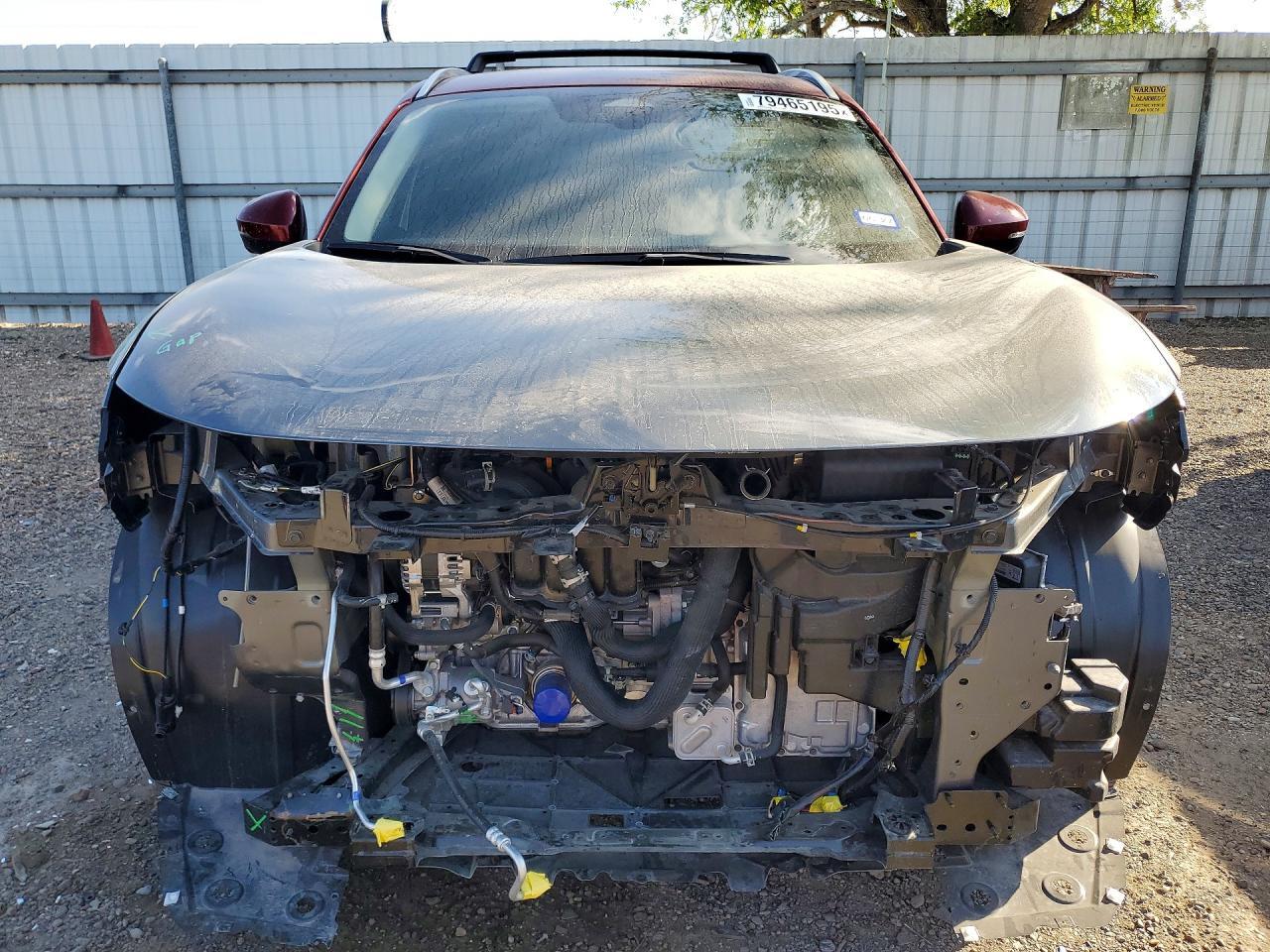 2025 Nissan Kicks Sr - zdjęcie 5