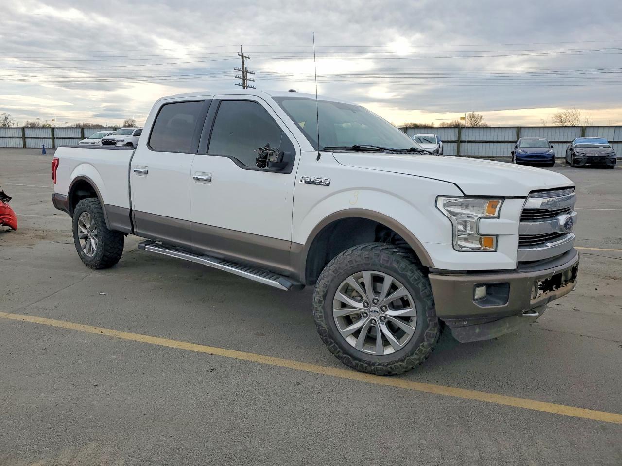 2016 Ford F150 Supercrew - zdjęcie 4