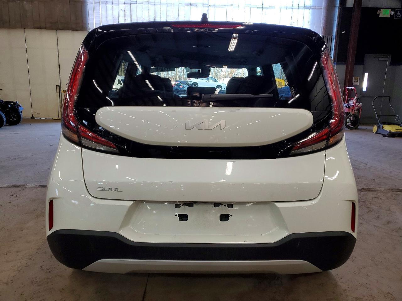 2025 Kia Soul Lx - zdjęcie 6