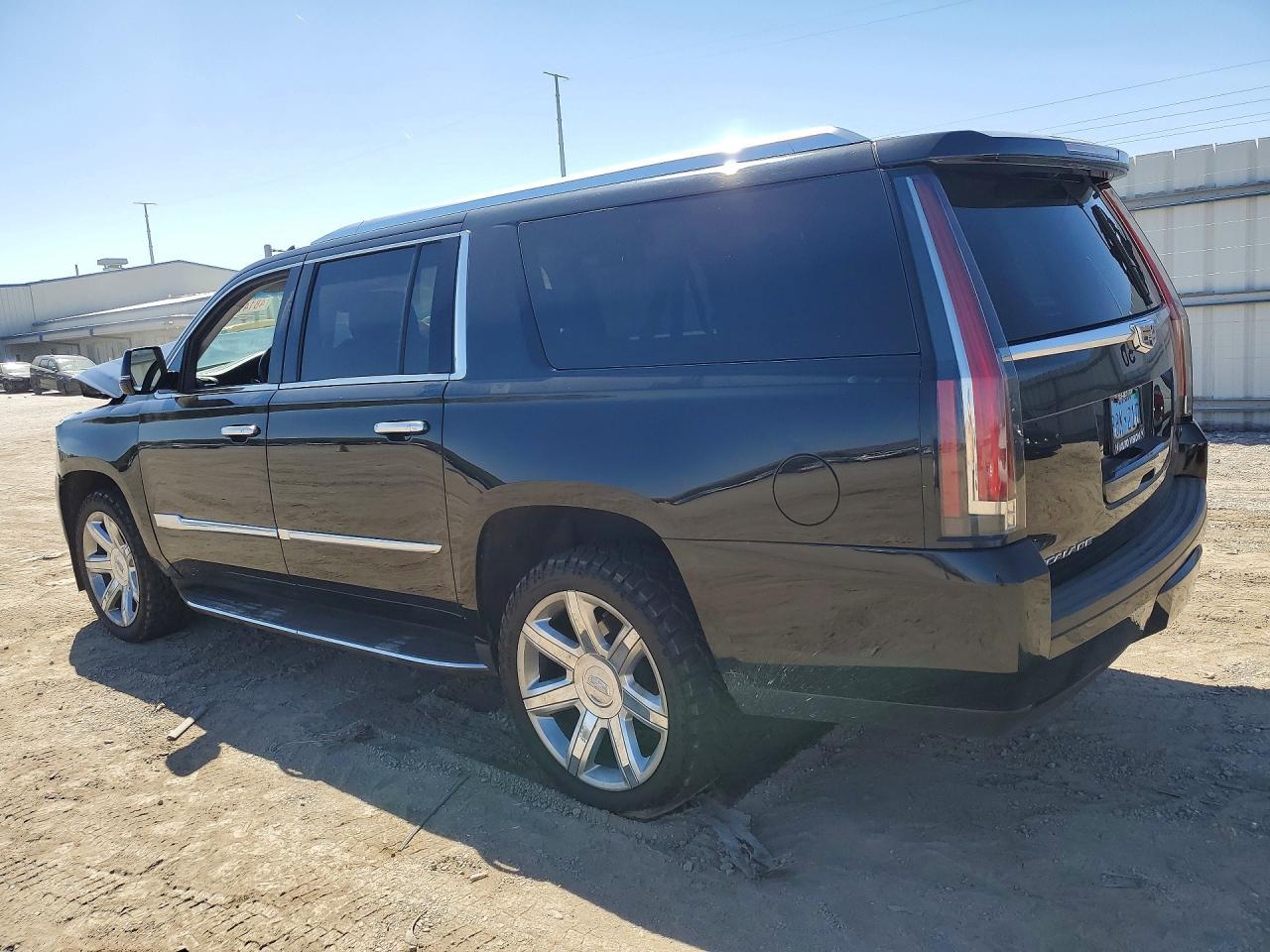 2016 Cadillac Escalade Esv Luxury - zdjęcie 2