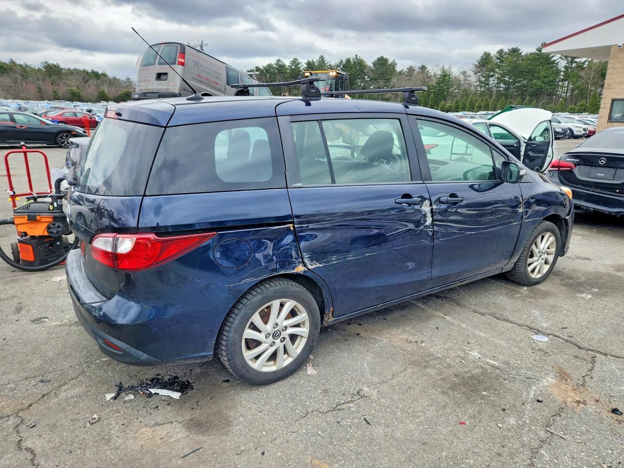 2015 Mazda 5 Sport - zdjęcie 3