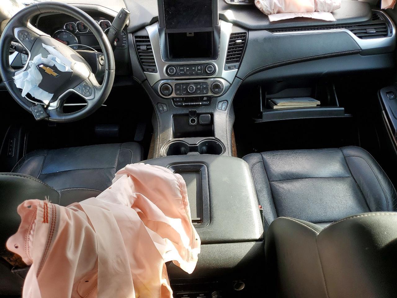 2016 Chevrolet Tahoe C1500 Lt - zdjęcie 8