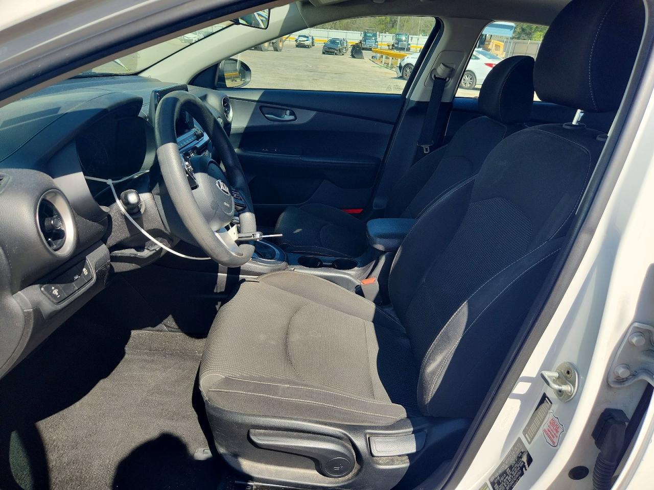 2019 Kia Forte Lxs - zdjęcie 7