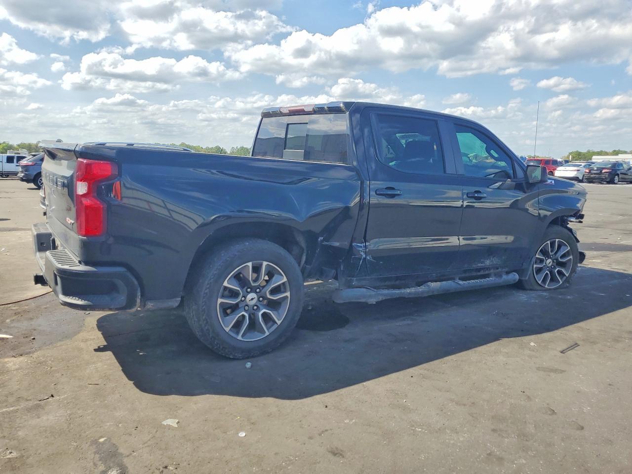 2020 Chevrolet Silverado Rst - zdjęcie 3