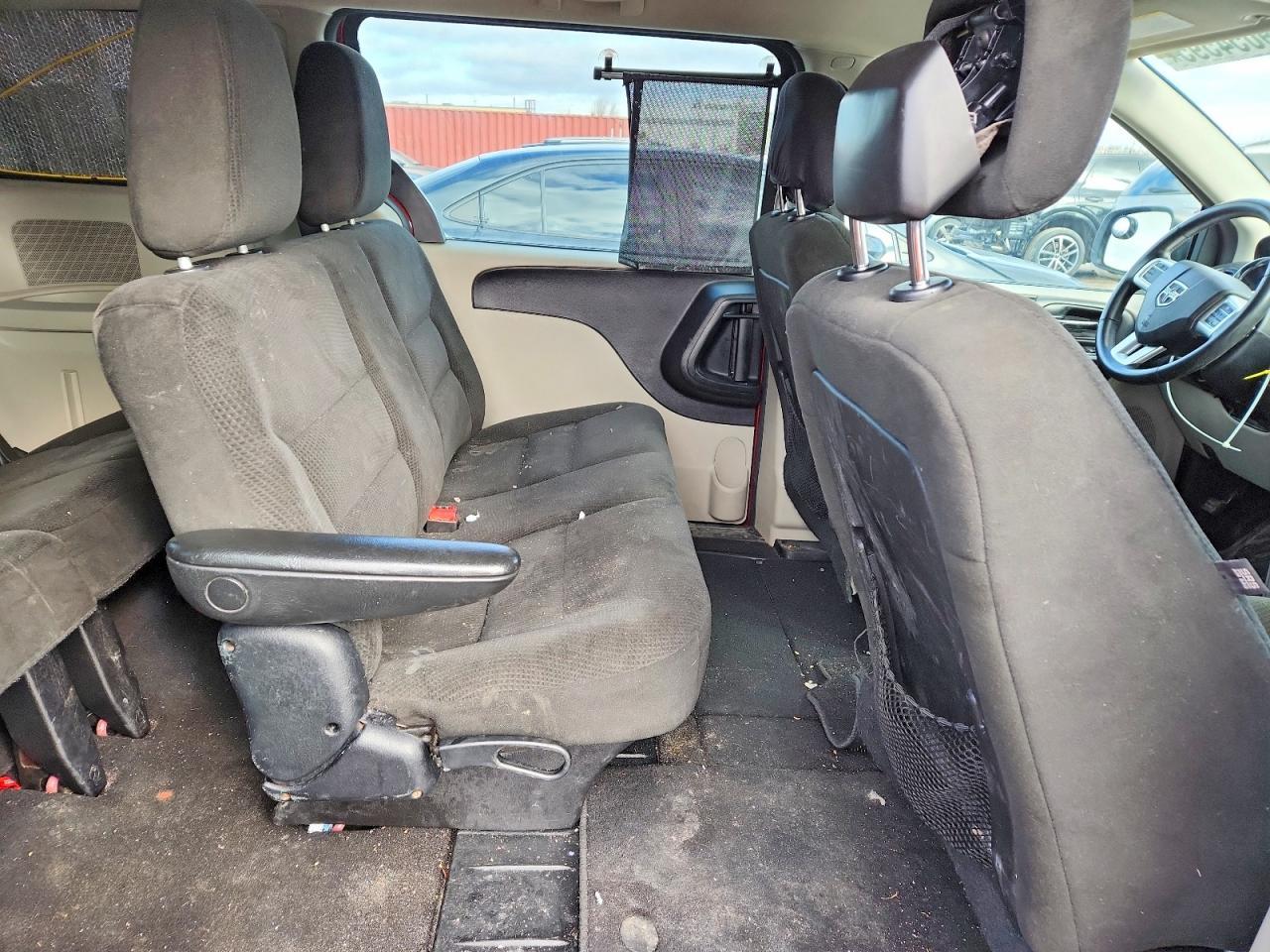 2016 Dodge Grand Caravan Se - zdjęcie 11