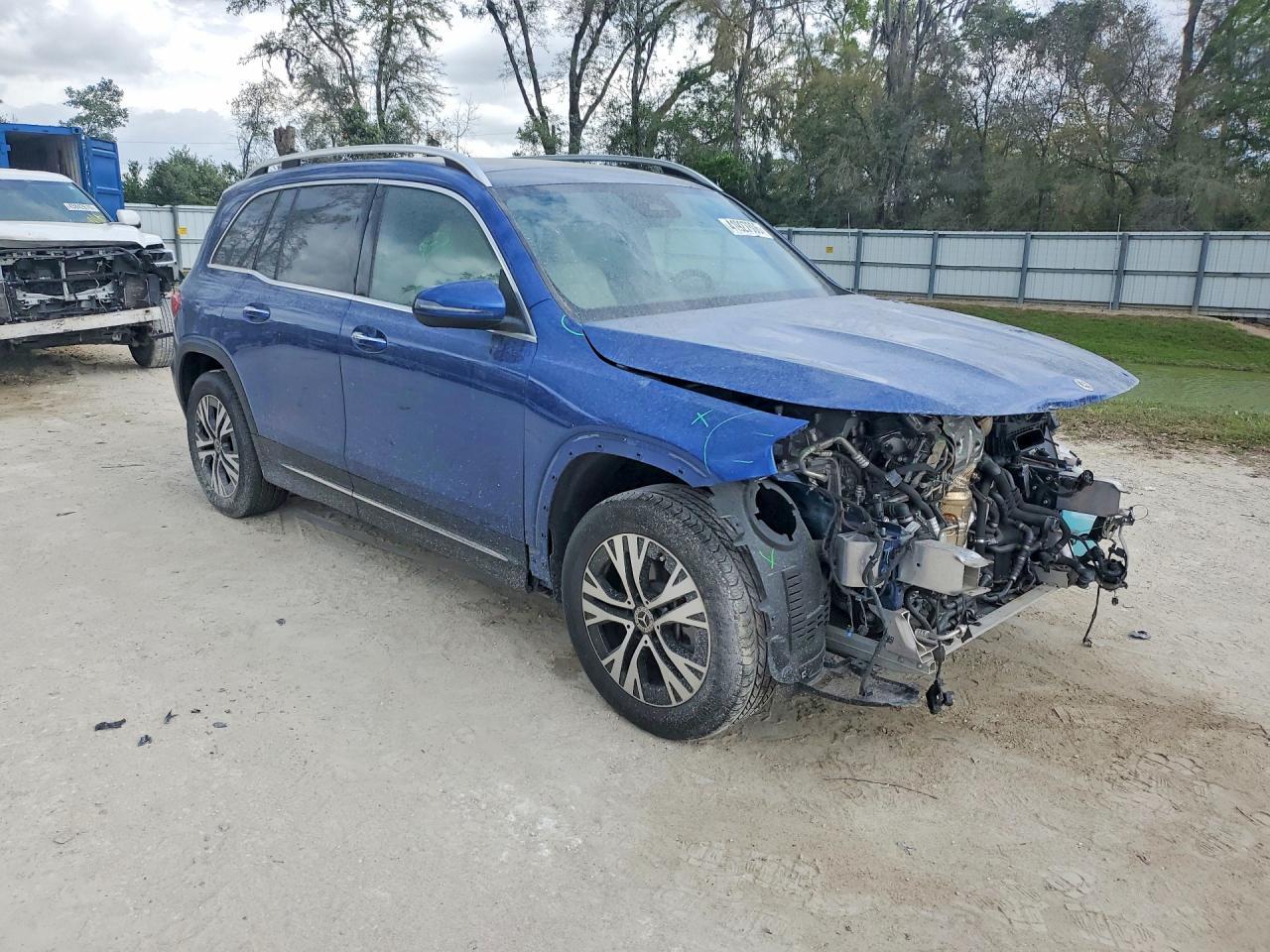 2024 Mercedes-Benz Glb 250 - zdjęcie 4