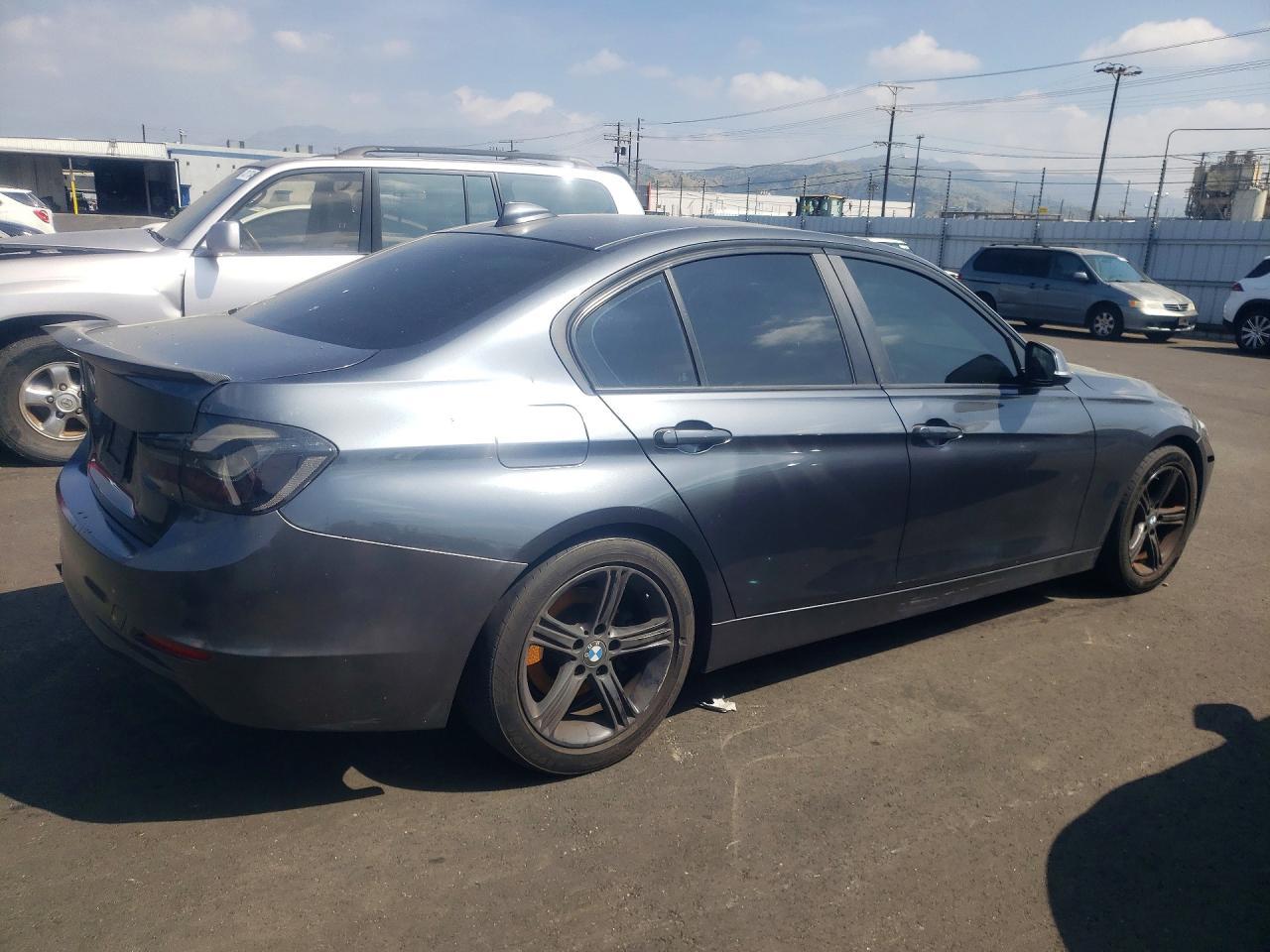 BMW Seria 3 - zdjęcie 3