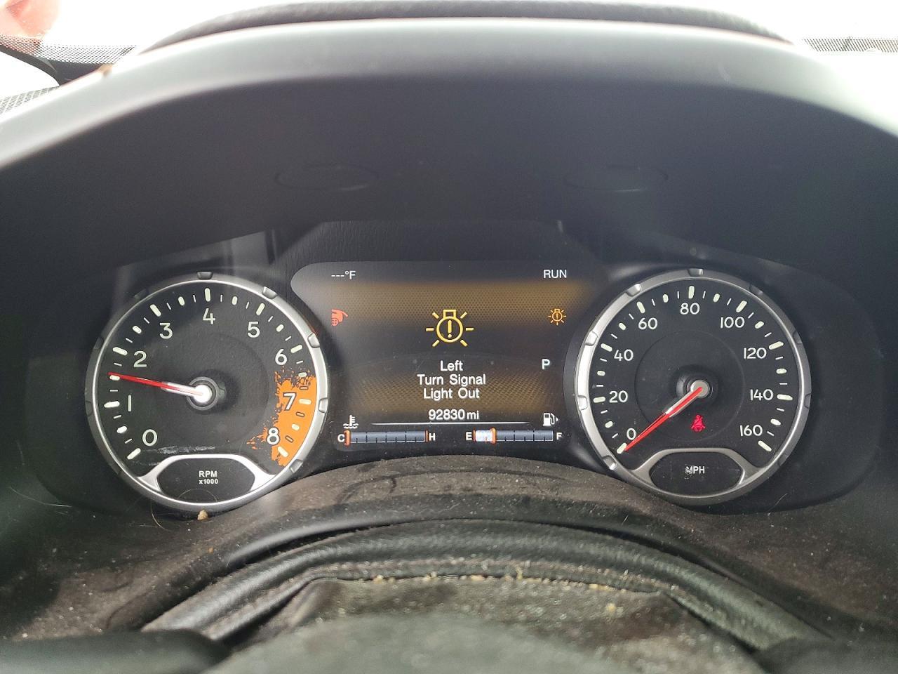 2016 Jeep Renegade Limited - zdjęcie 9
