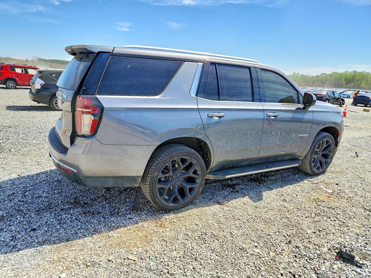 2021 Chevrolet Tahoe C1500 Ls - zdjęcie 3