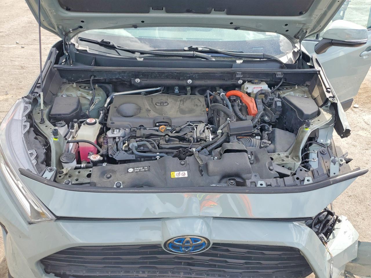 2020 Toyota Rav4 Hybrid Xle - zdjęcie 12