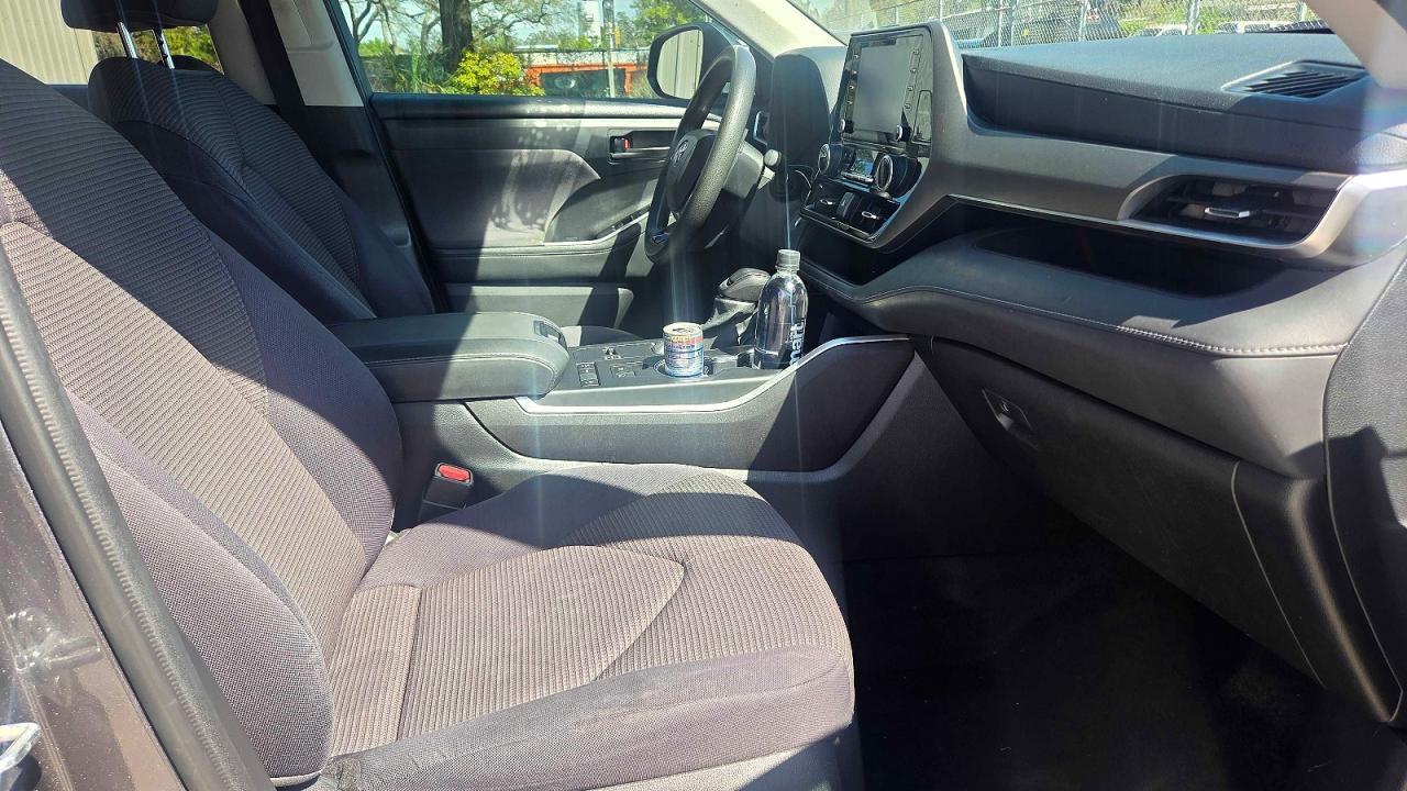 2021 Toyota Highlander L - zdjęcie 5