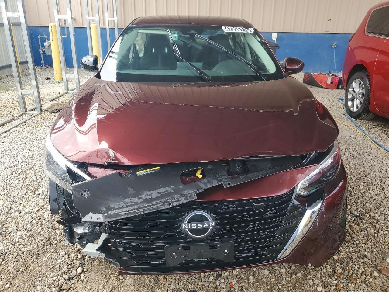 2025 Nissan Sentra Sv - zdjęcie 5