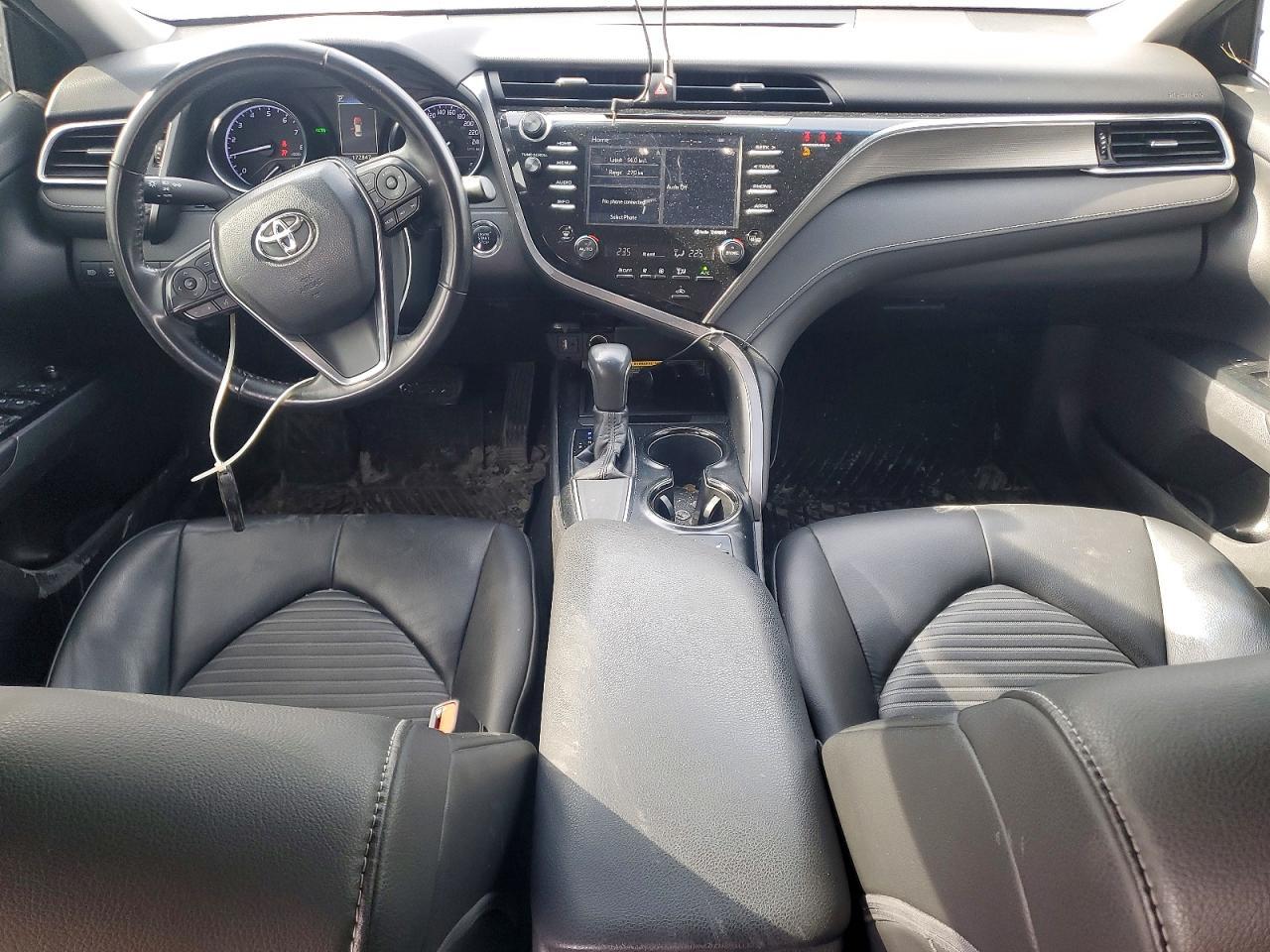 2018 Toyota Camry L - zdjęcie 8