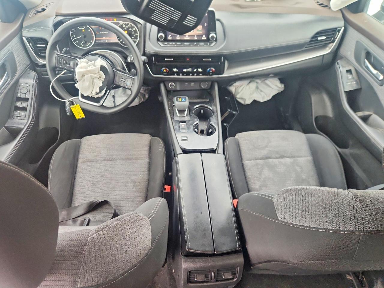 2021 Nissan Rogue Sv - zdjęcie 8