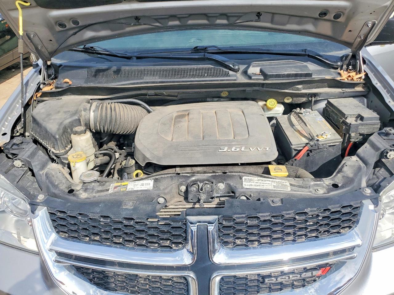 2016 Dodge Grand Caravan Se - zdjęcie 12