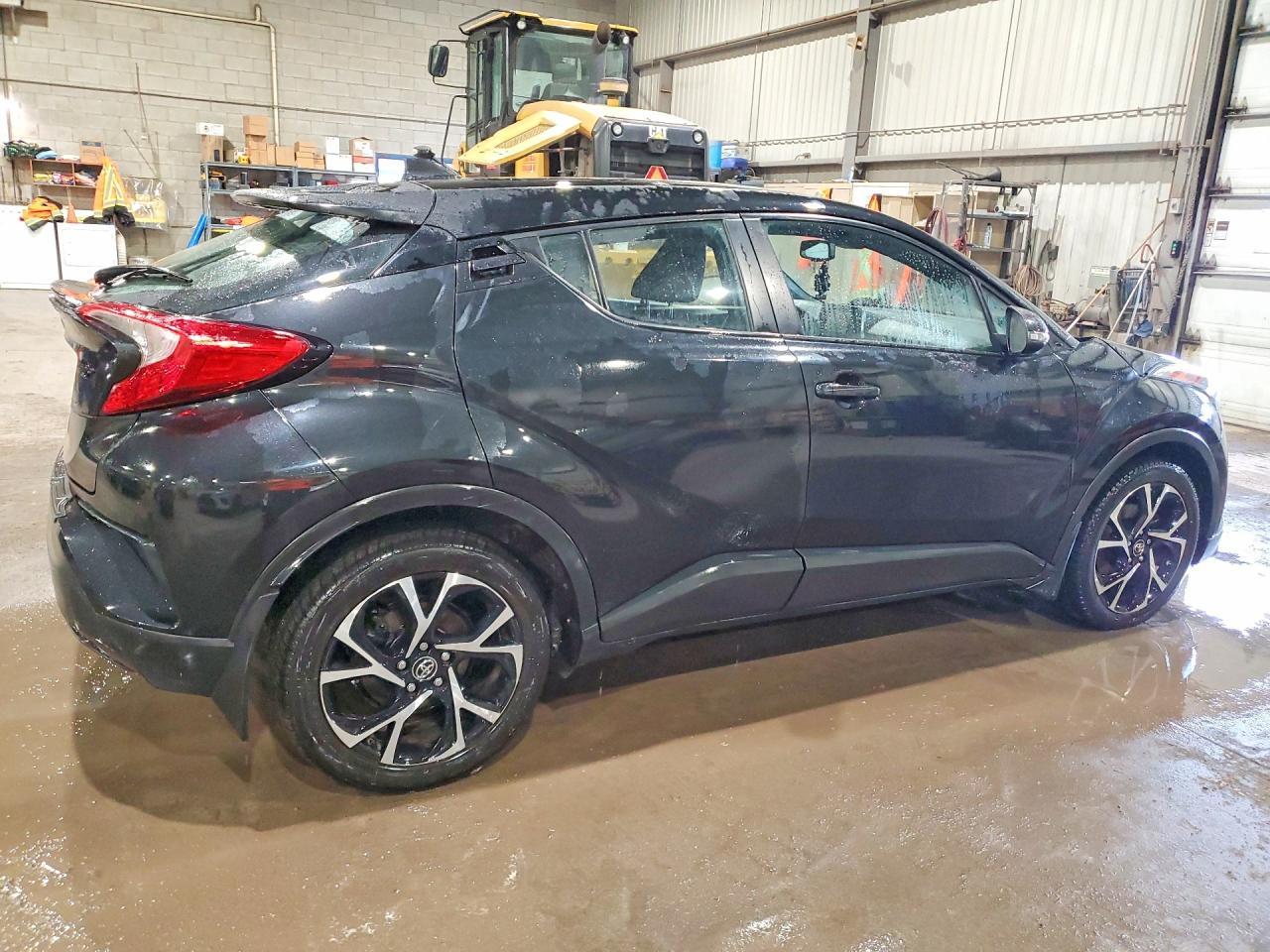 2018 Toyota C-Hr Xle - zdjęcie 3