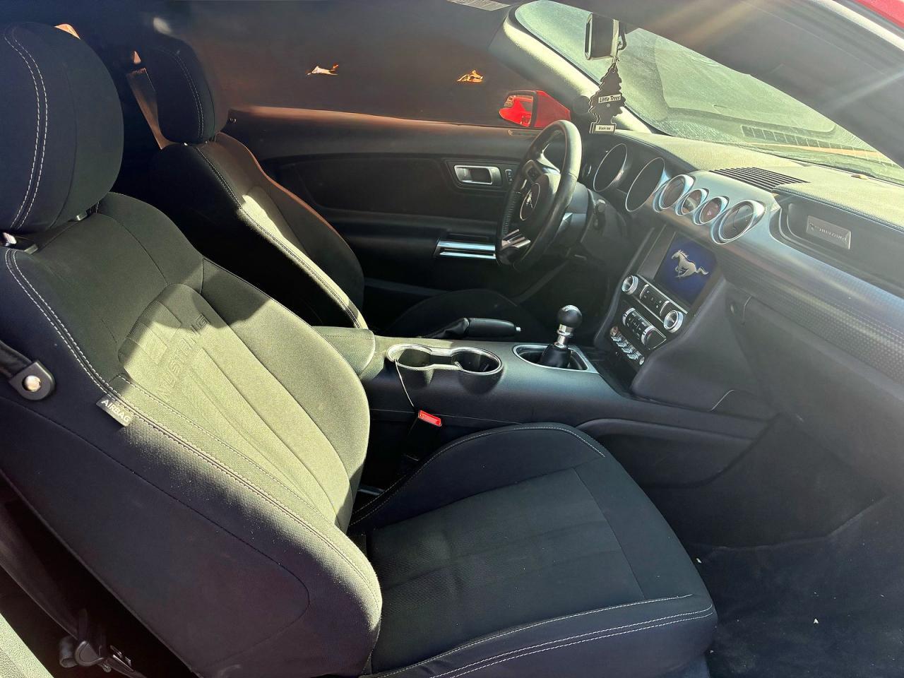 2019 Ford Mustang Gt - zdjęcie 5