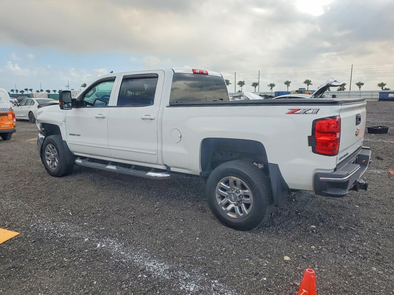 2019 Chevrolet Silverado K2500 Heavy Duty Lt - zdjęcie 2