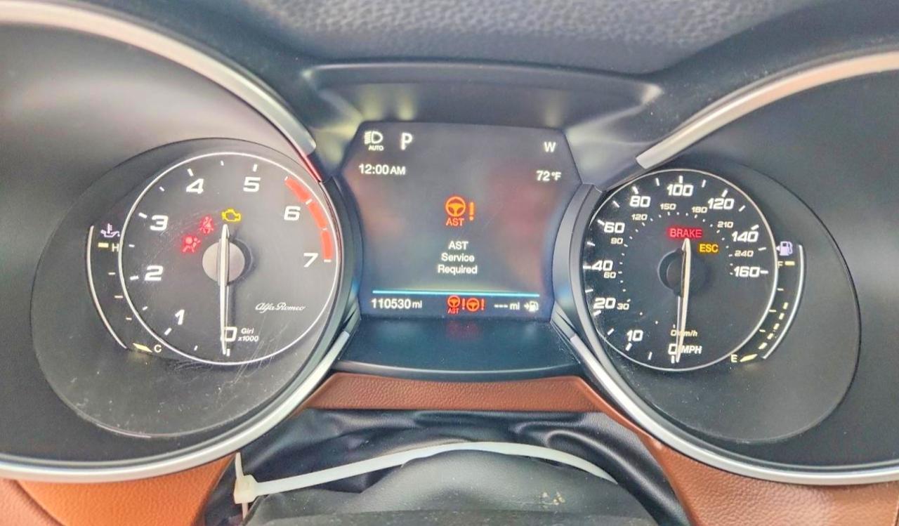 2019 Alfa Romeo Stelvio Ti - zdjęcie 9