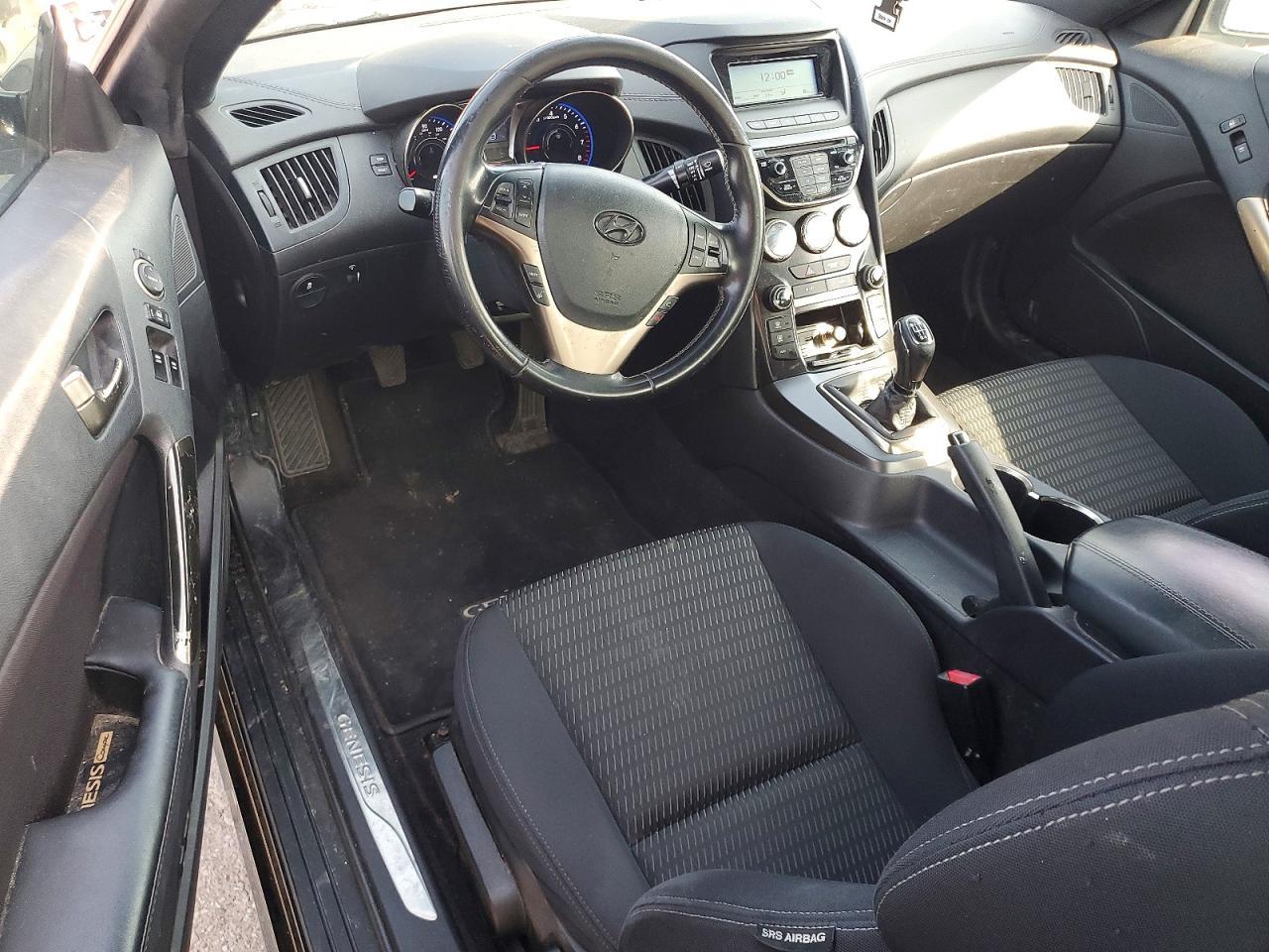 2013 Hyundai Genesis Coupe 2.0T - zdjęcie 8