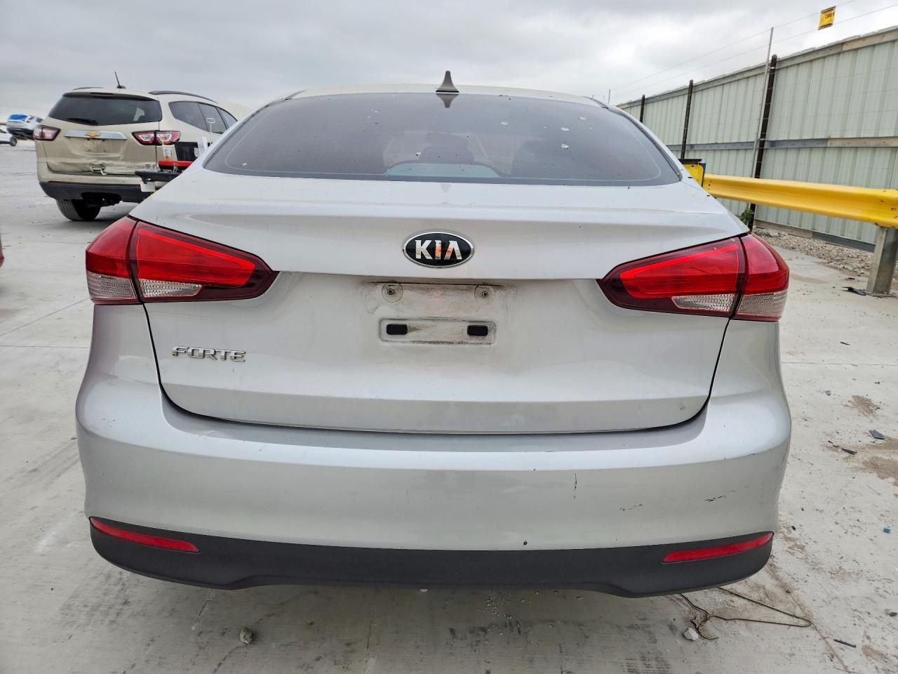 2018 Kia Forte - zdjęcie 6