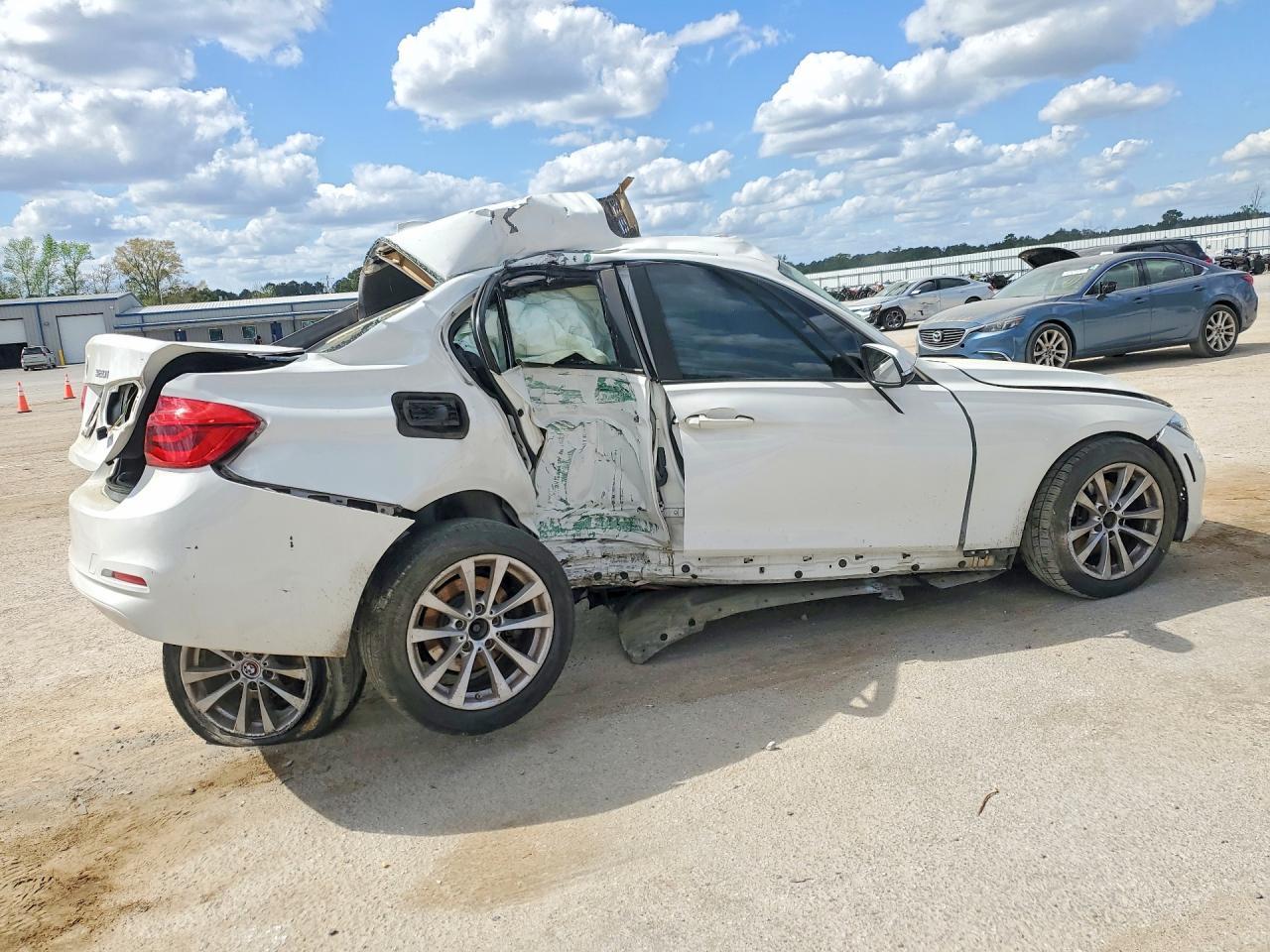 BMW Seria 3 - zdjęcie 3