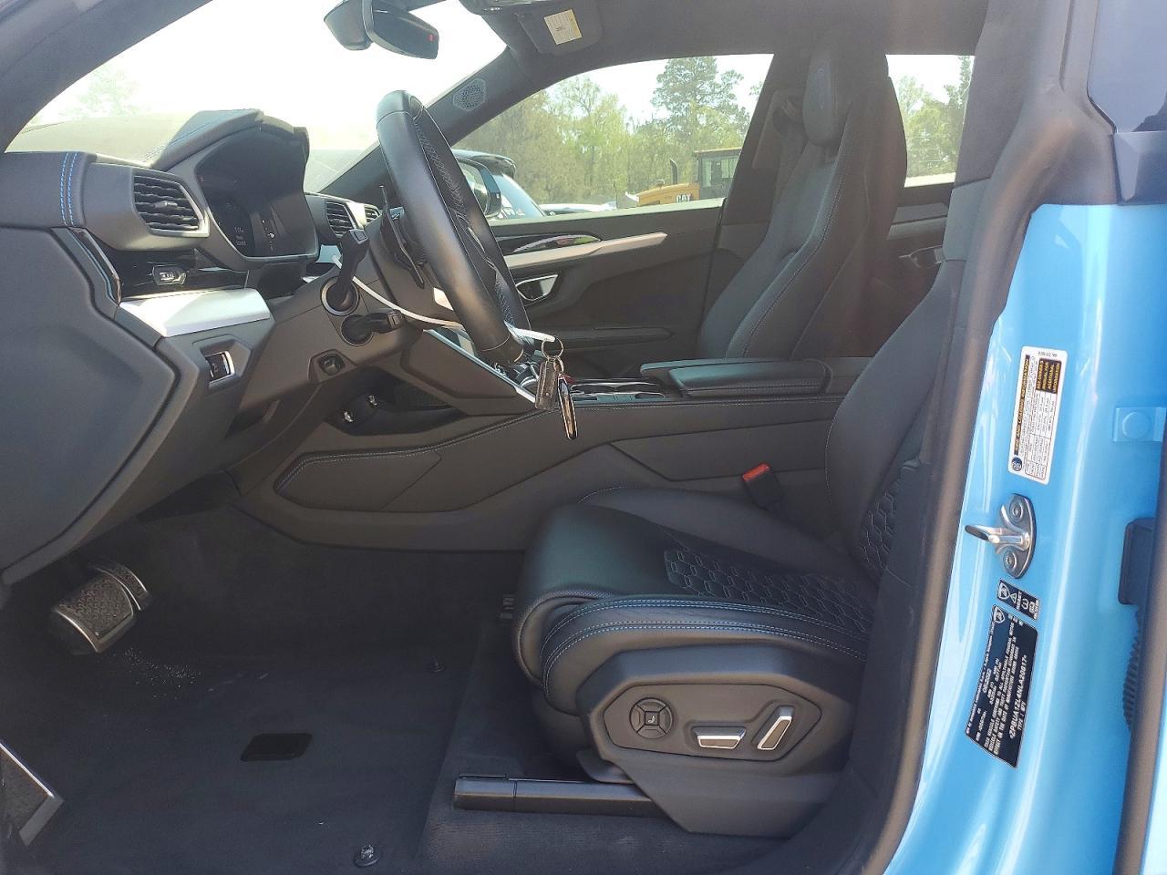 2022 Lamborghini Urus - zdjęcie 7