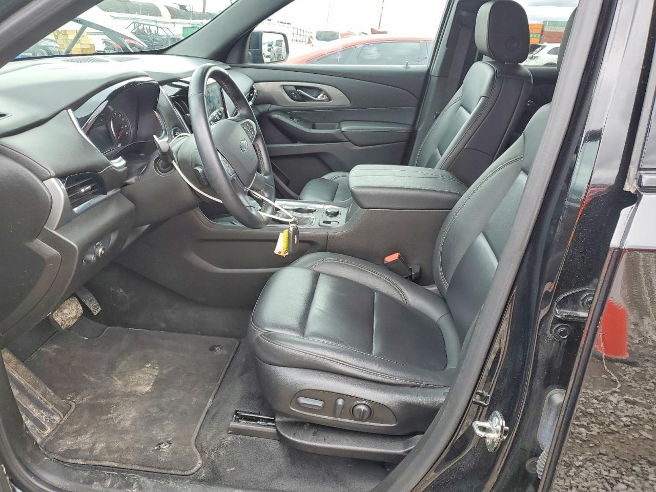 2023 Chevrolet Traverse Lt - zdjęcie 7