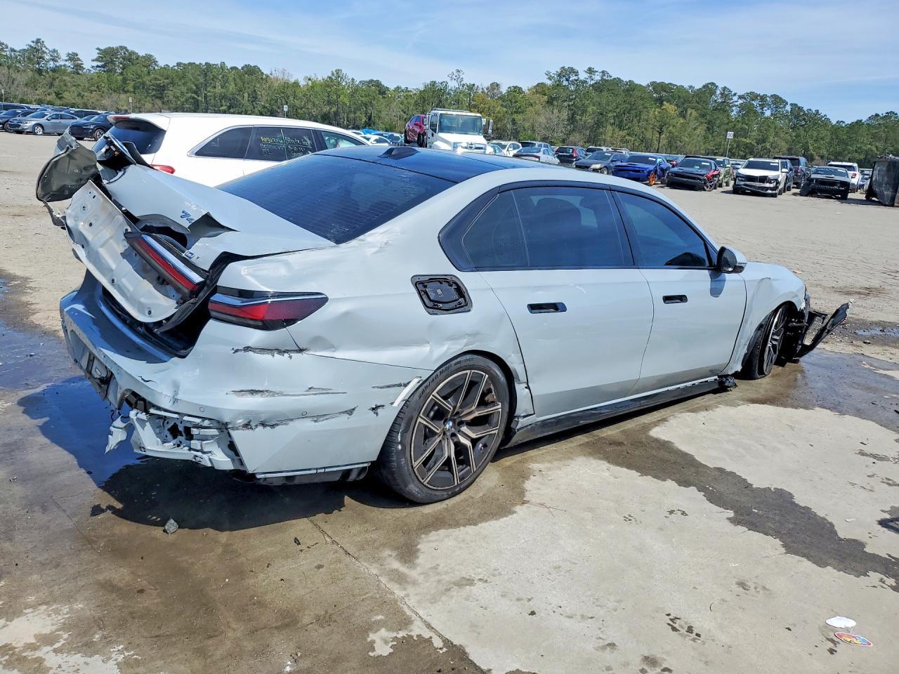 2023 BMW 740 I - zdjęcie 3