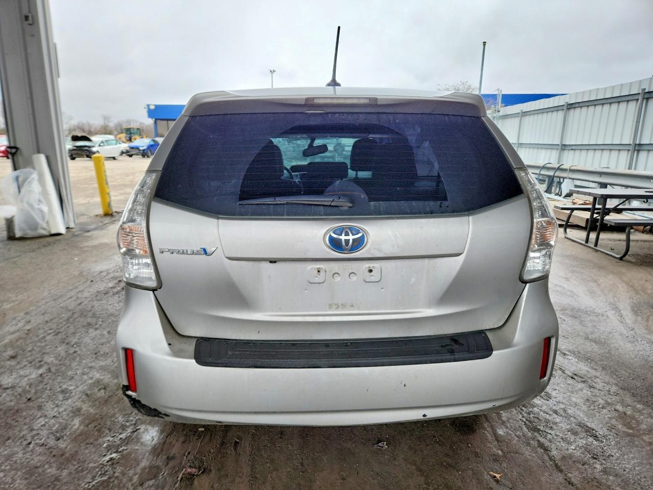 2014 Toyota Prius V Five - zdjęcie 6