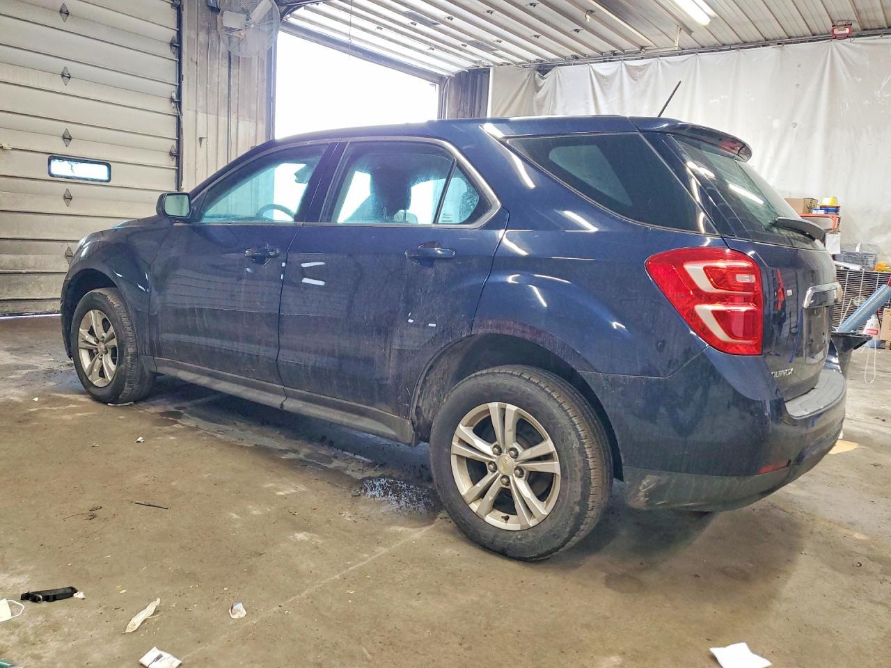 2017 Chevrolet Equinox Ls - zdjęcie 2