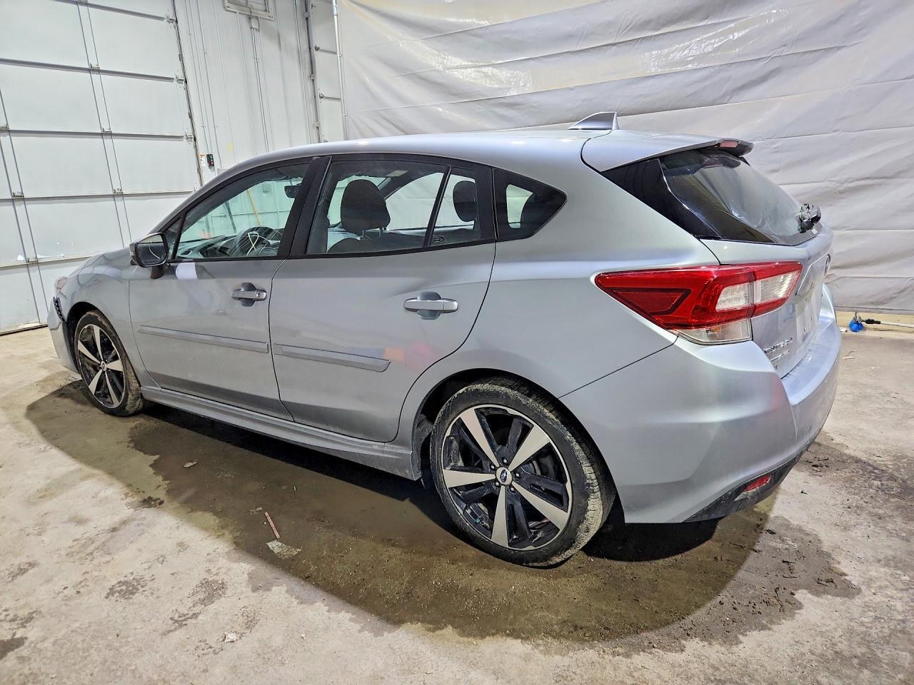 2017 Subaru Impreza Sport - zdjęcie 2