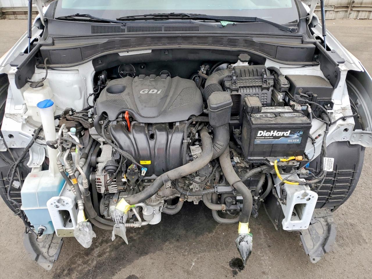 2015 Hyundai Santa Fe Sport 2.4L - zdjęcie 12