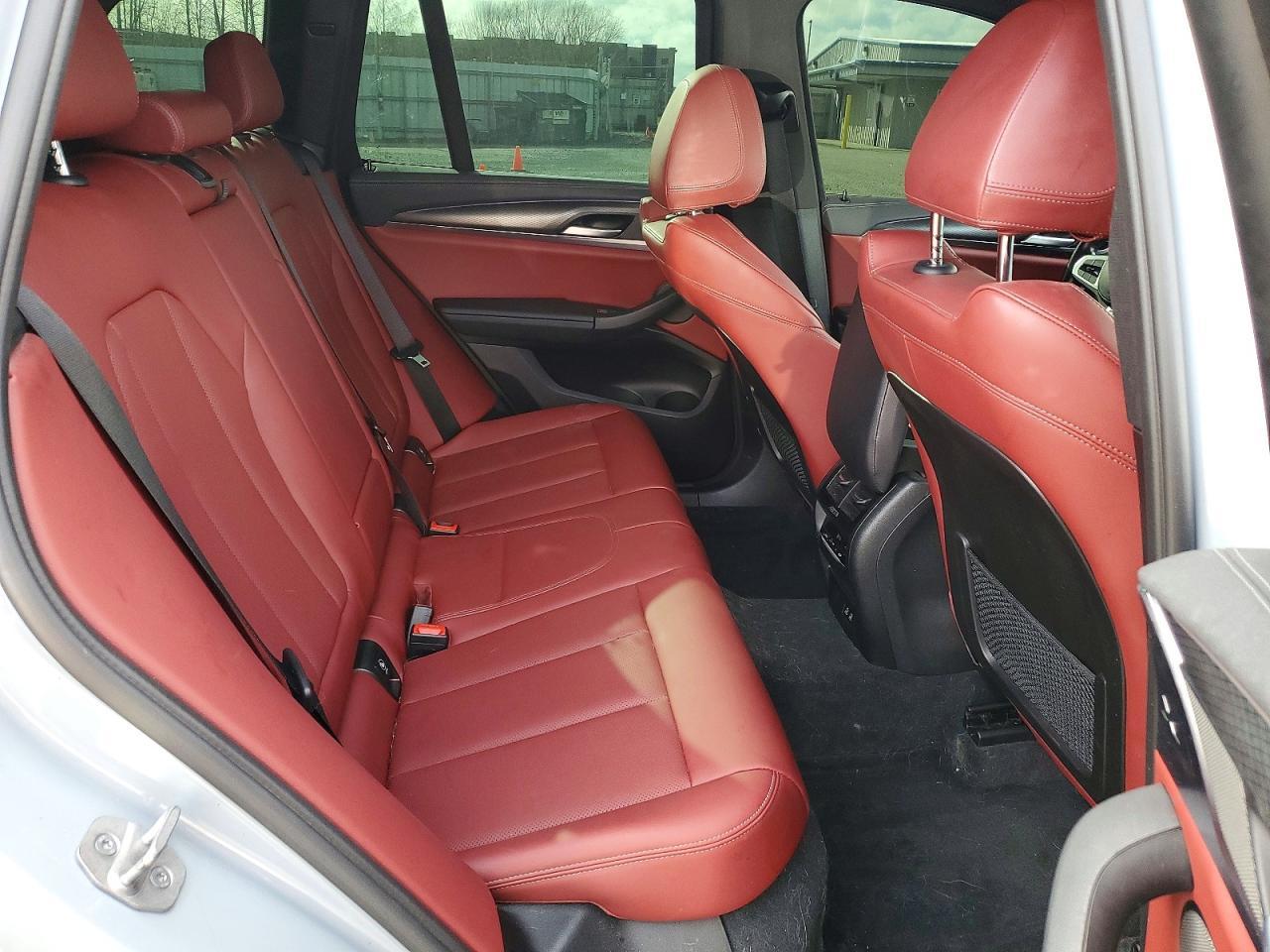 2023 BMW X3 xDrive30I - zdjęcie 11