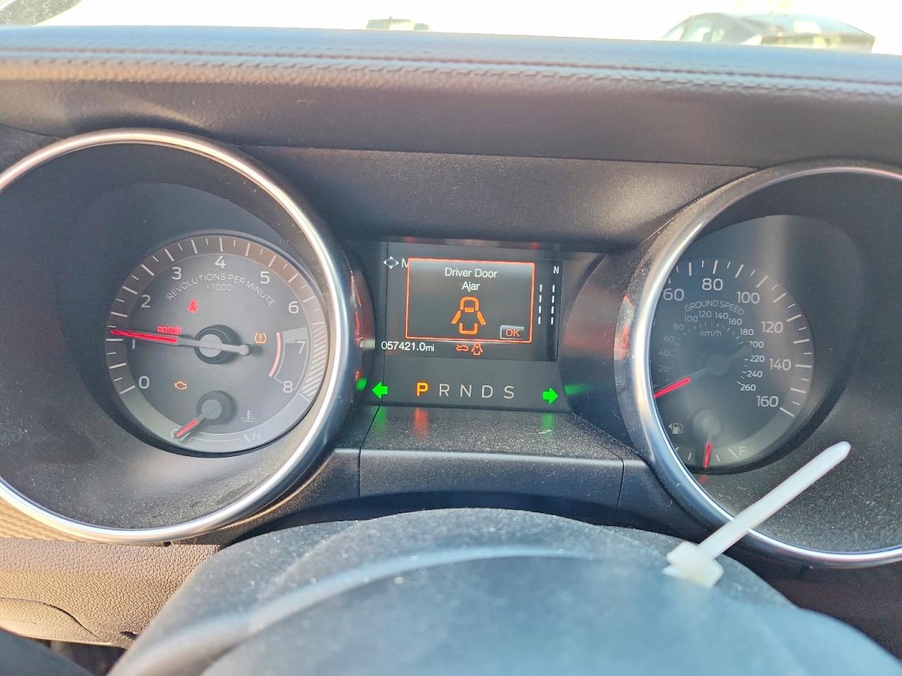 2022 Ford Mustang - zdjęcie 9