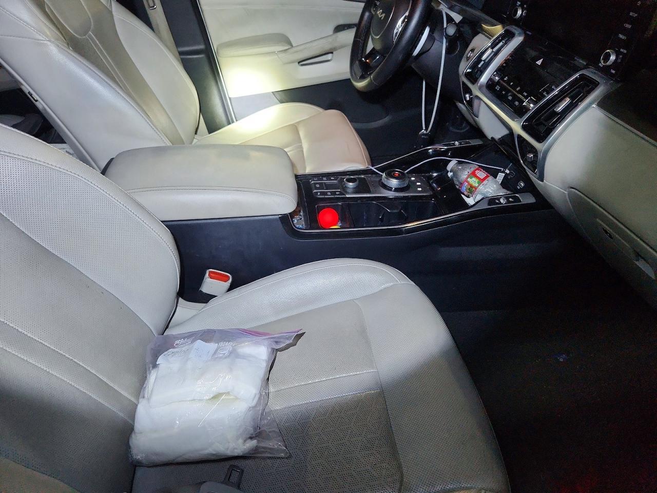 2022 Kia Sorento Plug-In Hybrid Sx Prestige - zdjęcie 13