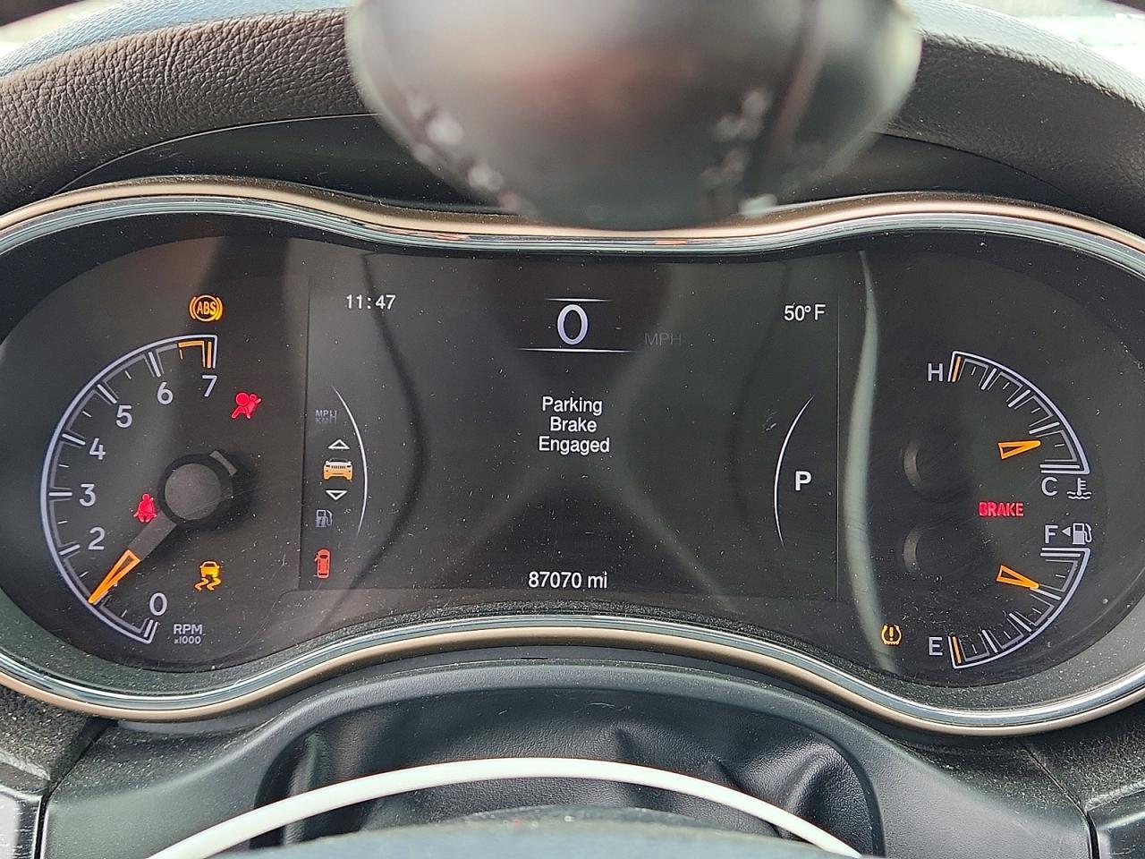 2014 Jeep Grand Cherokee Laredo - zdjęcie 9