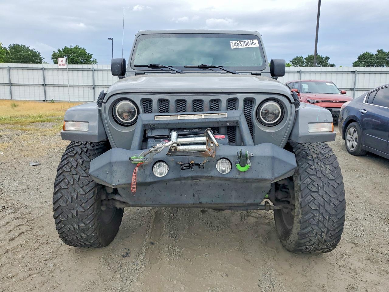 2020 Jeep Wrangler Unlimited Sport - zdjęcie 5