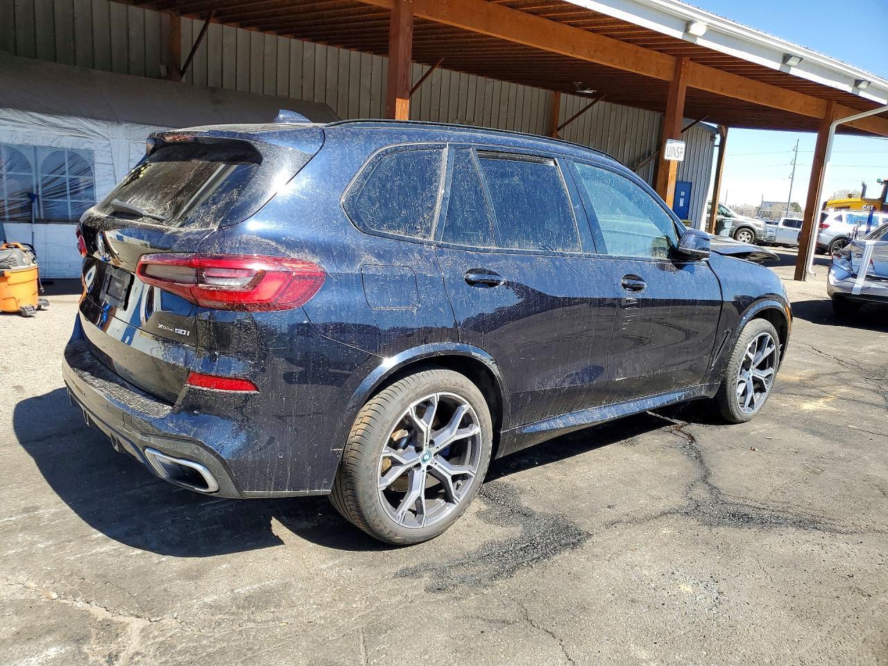 2019 BMW X5 xDrive50I - zdjęcie 3