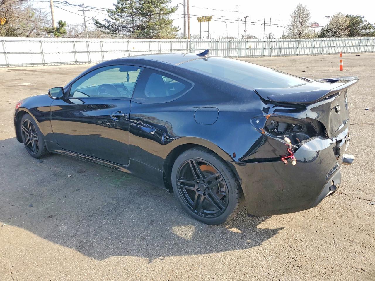 2013 Hyundai Genesis Coupe 2.0T - zdjęcie 2