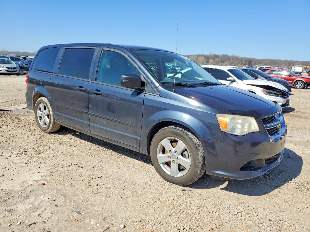 2013 Dodge Grand Caravan Se - zdjęcie 4