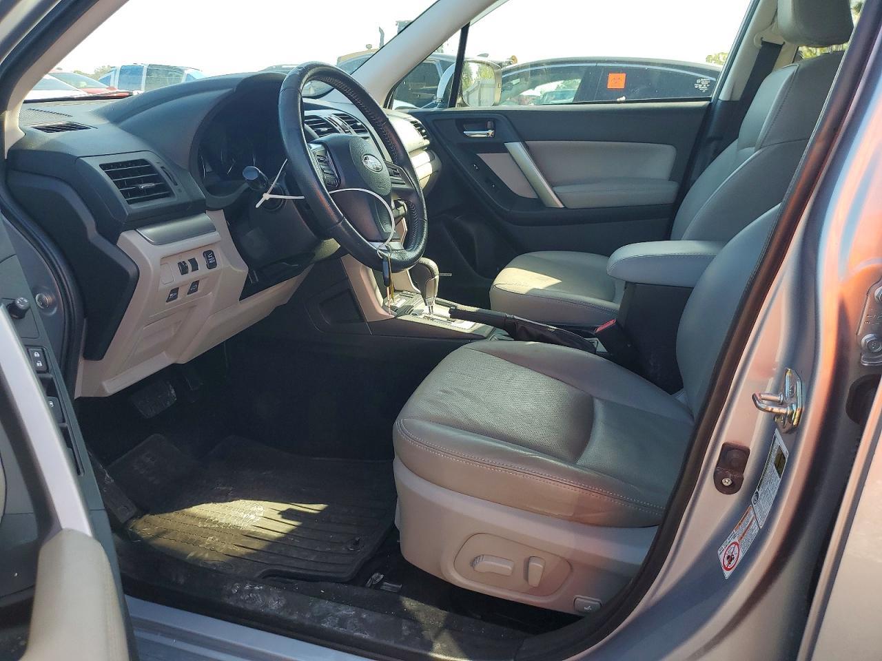 2014 Subaru Forester 2.5I Touring - zdjęcie 7