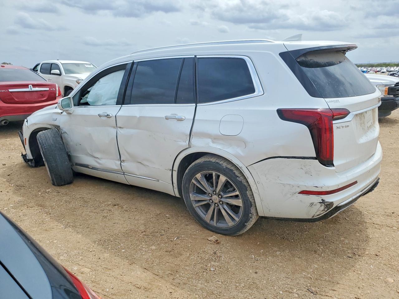 2020 Cadillac Xt6 Premium Luxury - zdjęcie 2