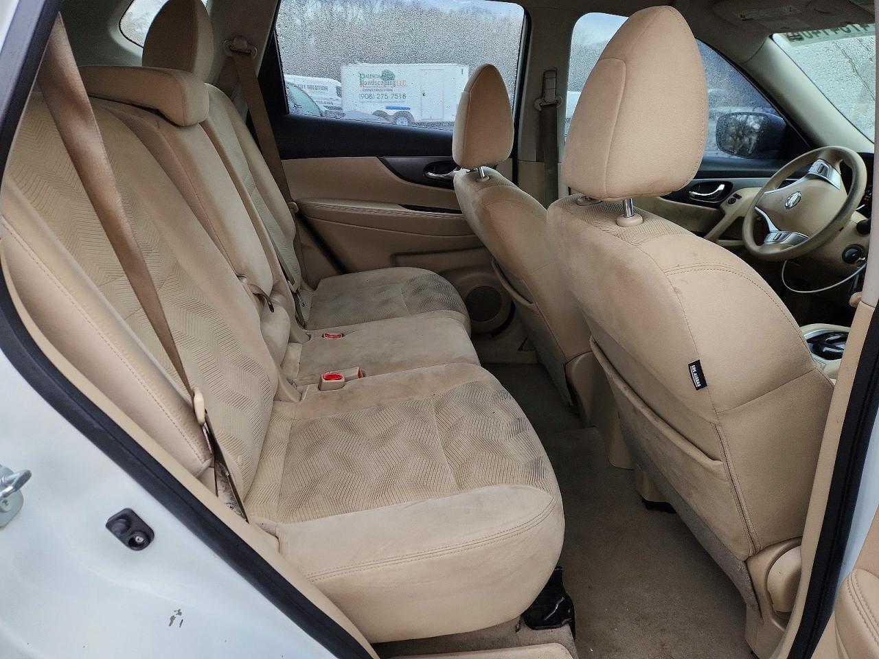 2015 Nissan Rogue S - zdjęcie 11