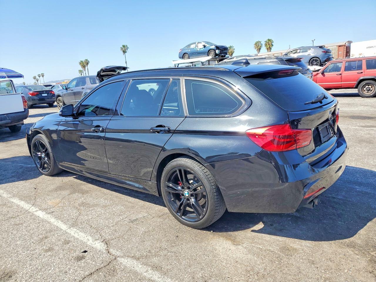 2017 BMW 330 Xi - zdjęcie 2