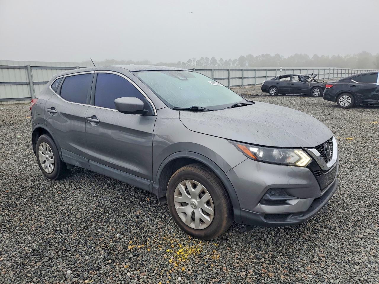 2020 Nissan Rogue Sport S - zdjęcie 4